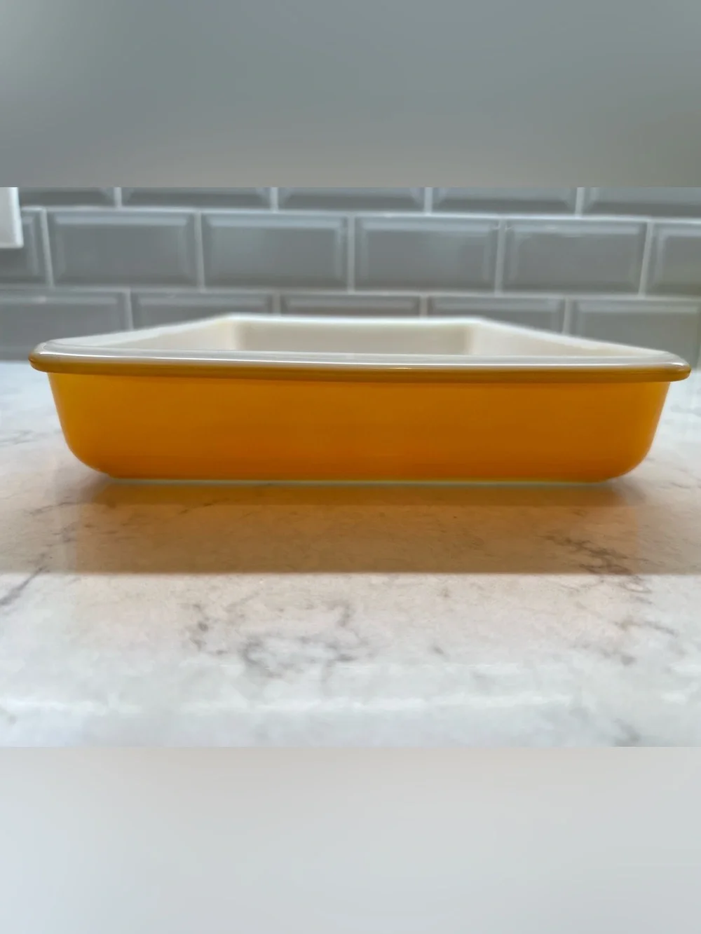 Pyrex 933 Orange Daisy Lasagna Casserole Dish